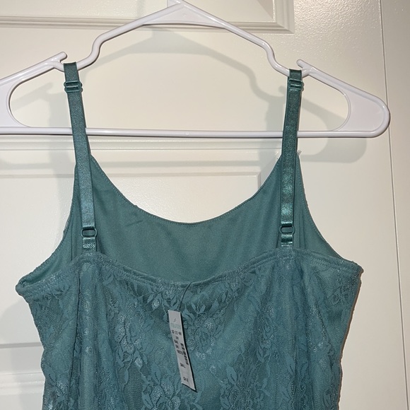 SIZE - SMALL - Picture 5 of 7